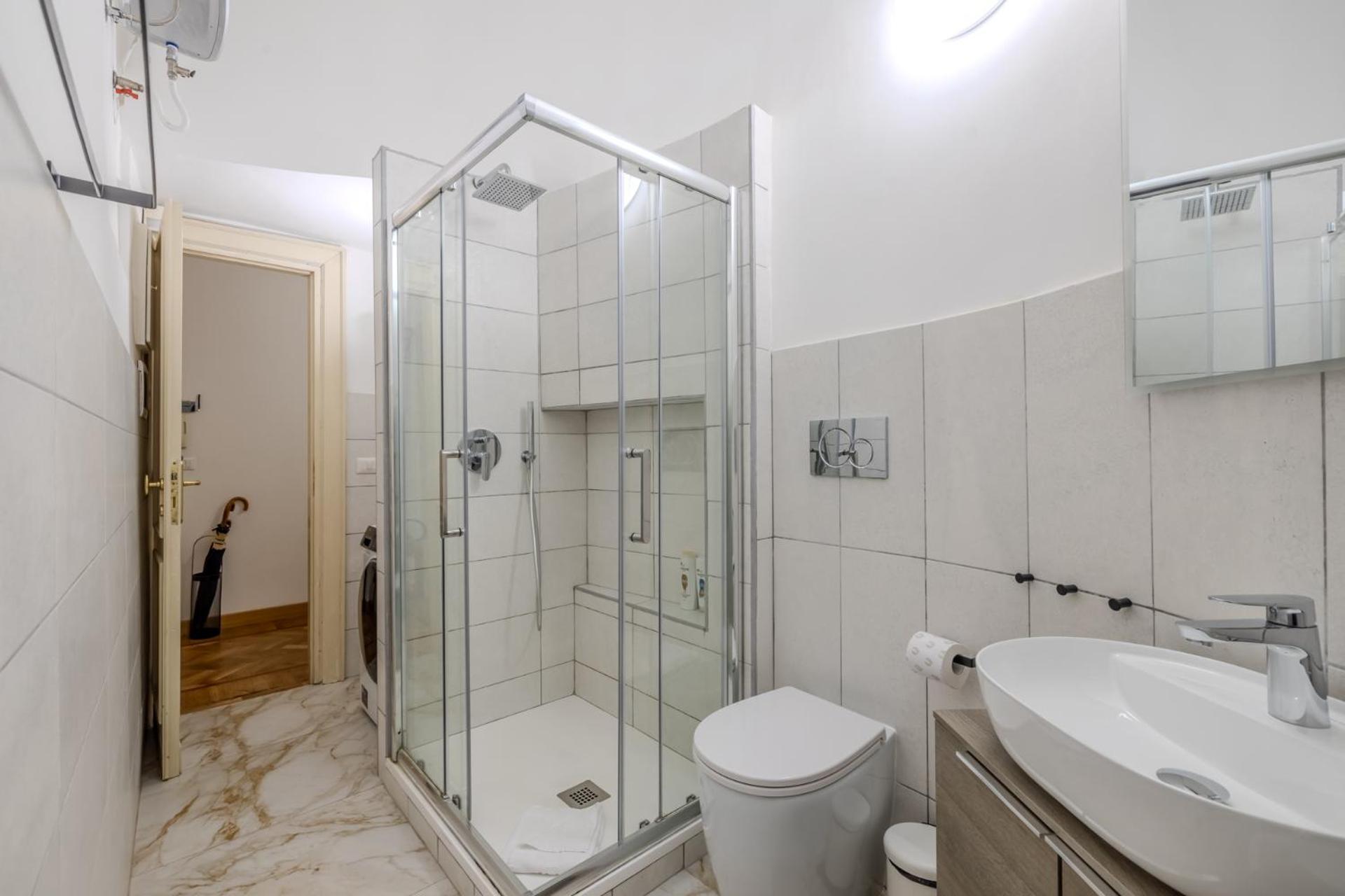 Appartamento Storico In Zona Barberini Rom Exteriör bild